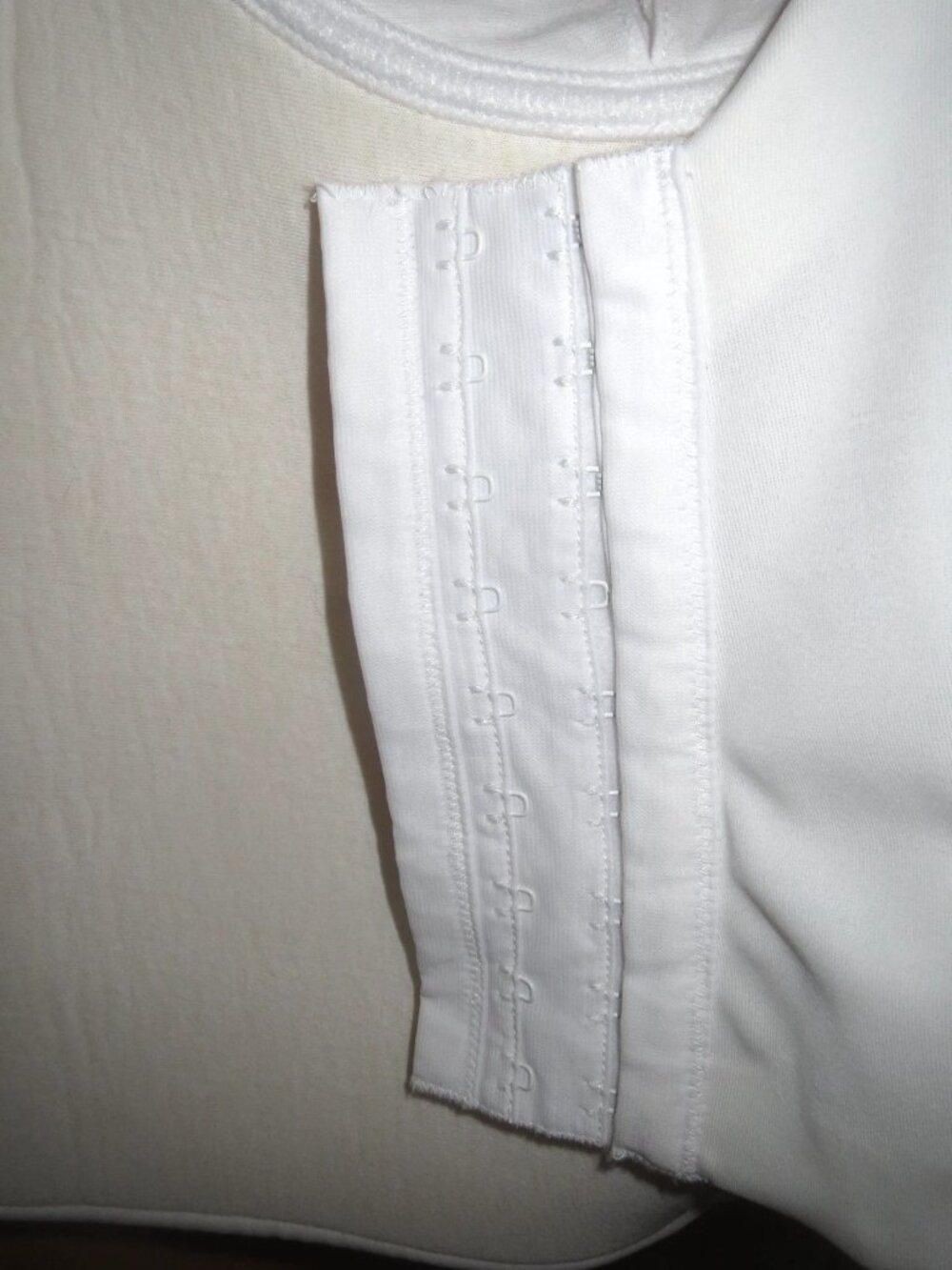 Bridal Bustier 38D Strapless With Garters, Includes NIP Straps White GUC - Picture 6 of 14